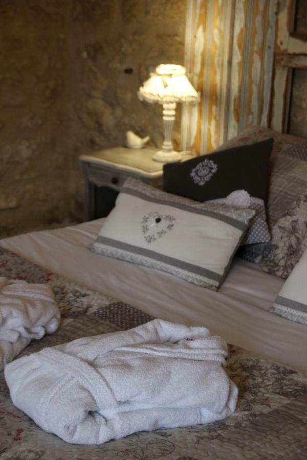 La Bastide Des Songes - Demeure D'Hotes Robion en Luberon Esterno foto